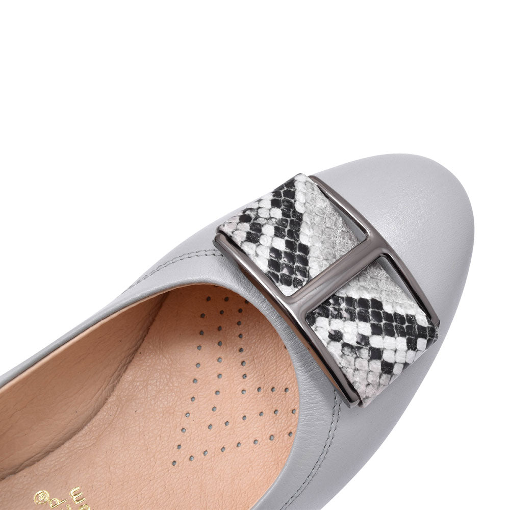 Ladies 5632 G-fit Low Heel Court Shoe In Grey