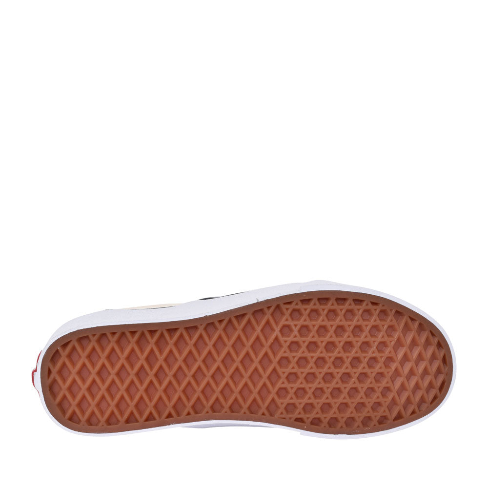 Unisex Classic Slip-on Checkerboard Shoe In White