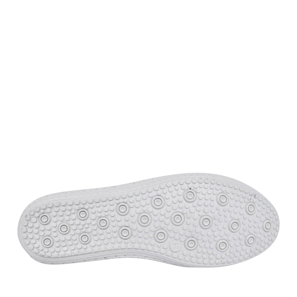 Ladies St Ives Fle044 Laced Trainer In Metallic