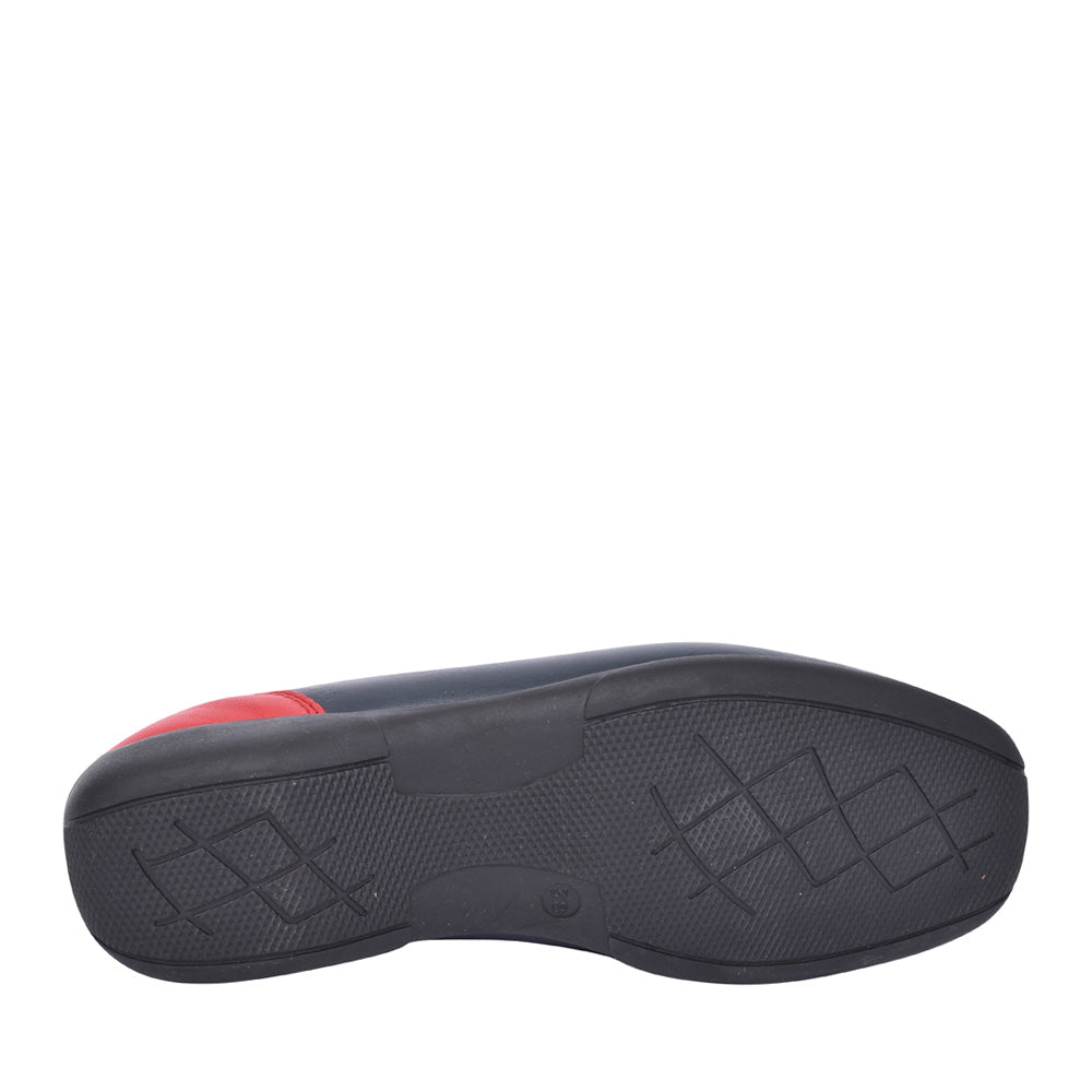 Ladies Joan Moccasin In Navy