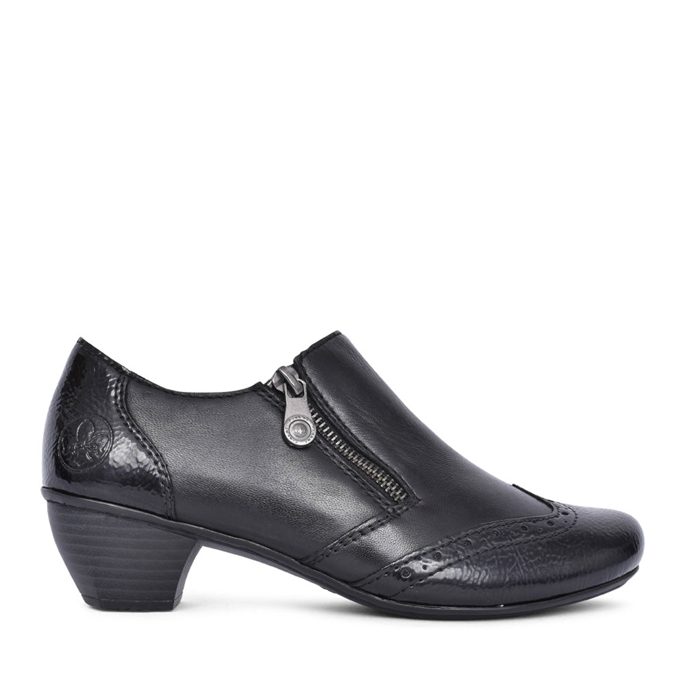 Ladies 41757 Slip-on Shoe In Black