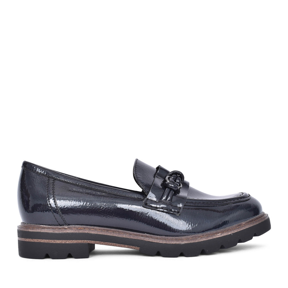 Ladies 2-24704 Loafer In Navy Patent