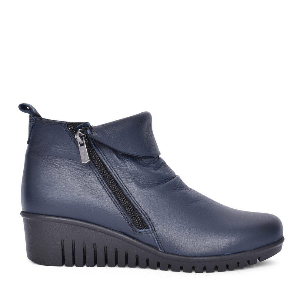Ladies Cordelia Ulb299 Ankle Boot In Navy