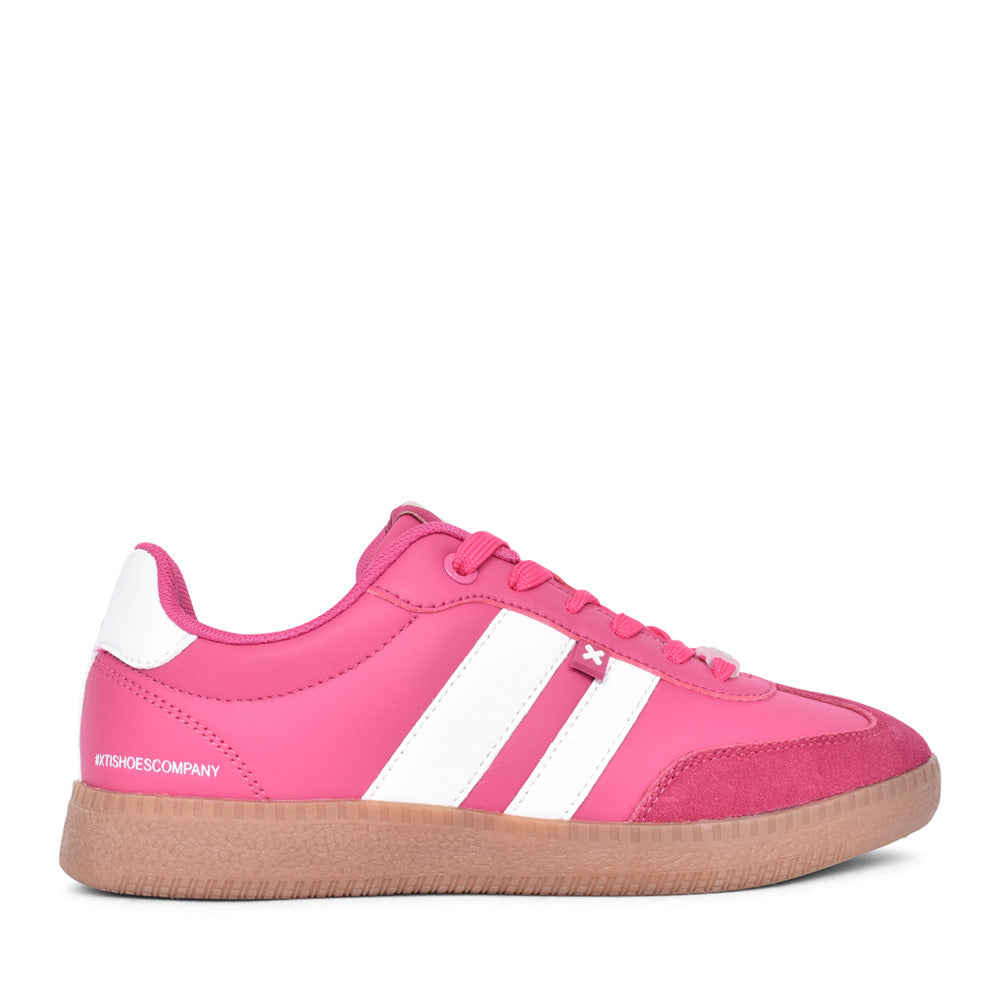 Ladies 143485 Laced Trainer In Fuchsia