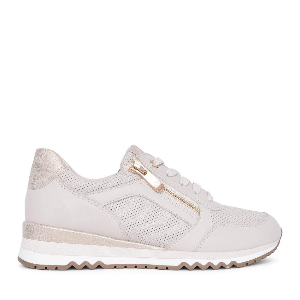Ladies 2-23782 Laced Trainer In Cream