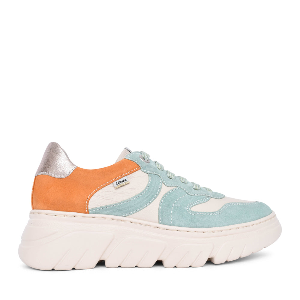 Ladies 51812 Laced Trainer In Mint