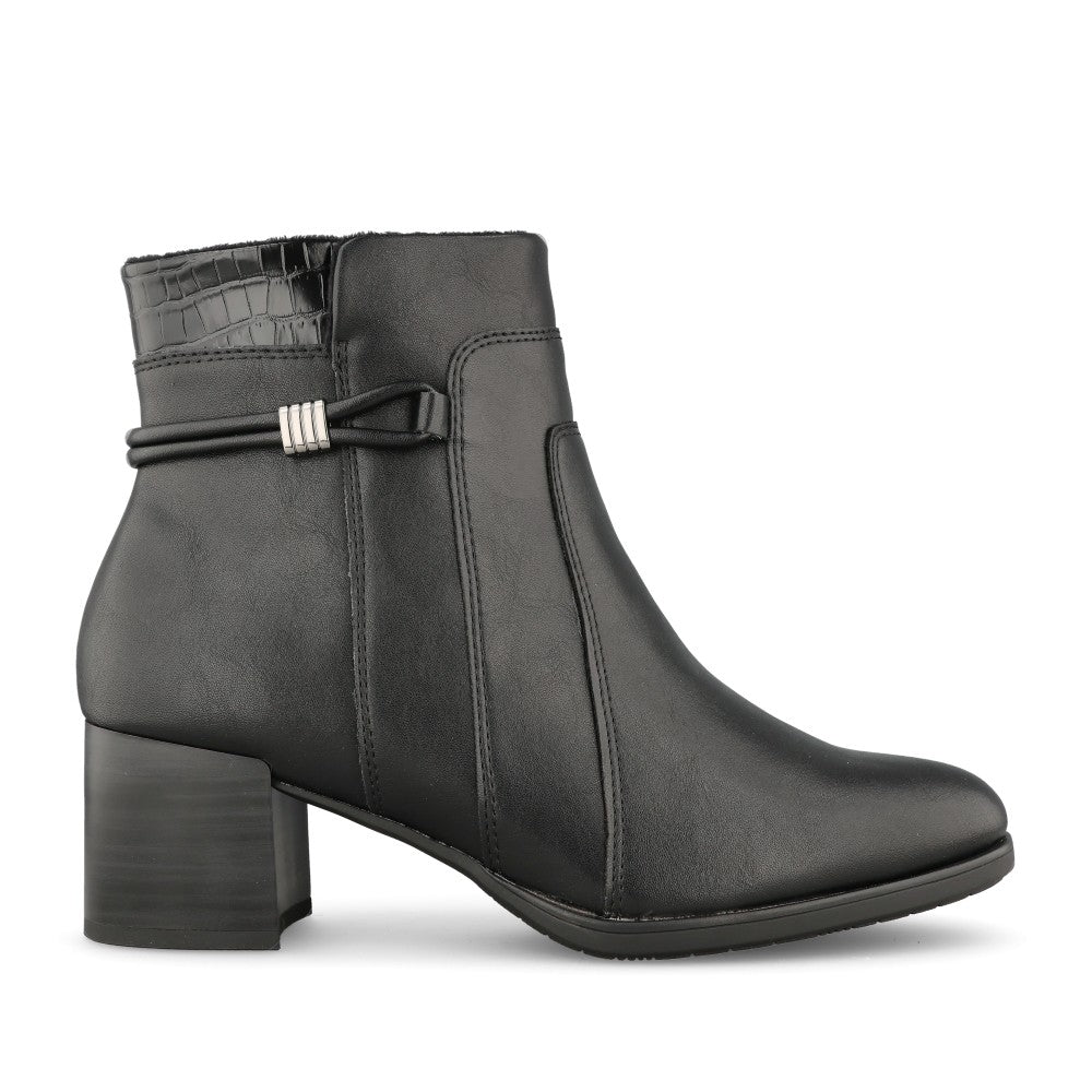 Ladies 8-25366 Block Heel Ankle Boot In Black
