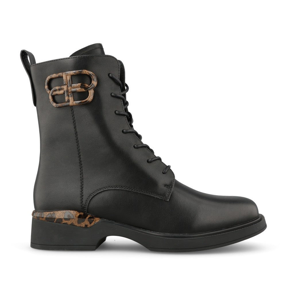 Ladies A3 Laced Ankle Boot In Black