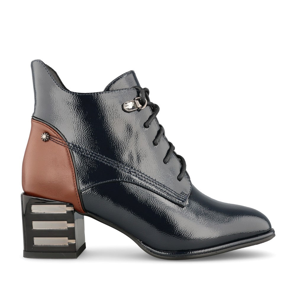Ladies H1002 Laced Ankle Boot In Navy