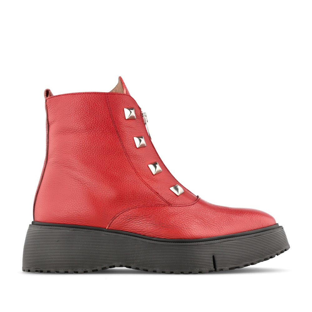 Ladies A-9301 Ankle Boot In Red