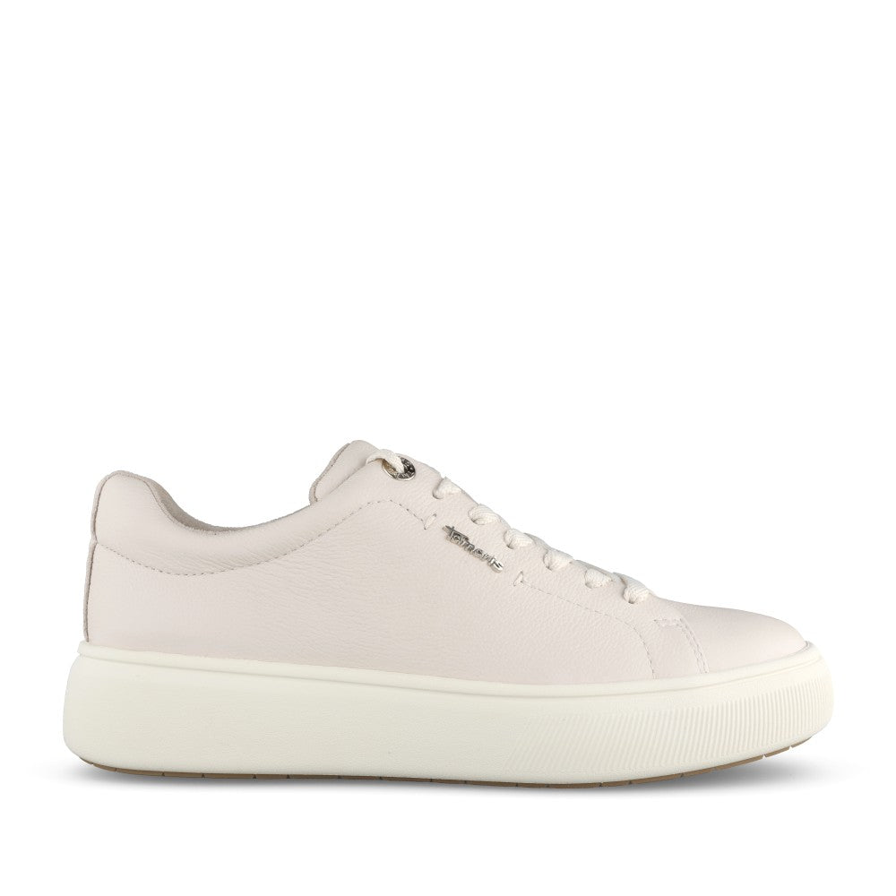 Ladies 1-23736 Laced Trainer In Ivory