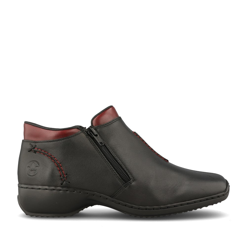 Ladies L3882 Ankle Boot In Black