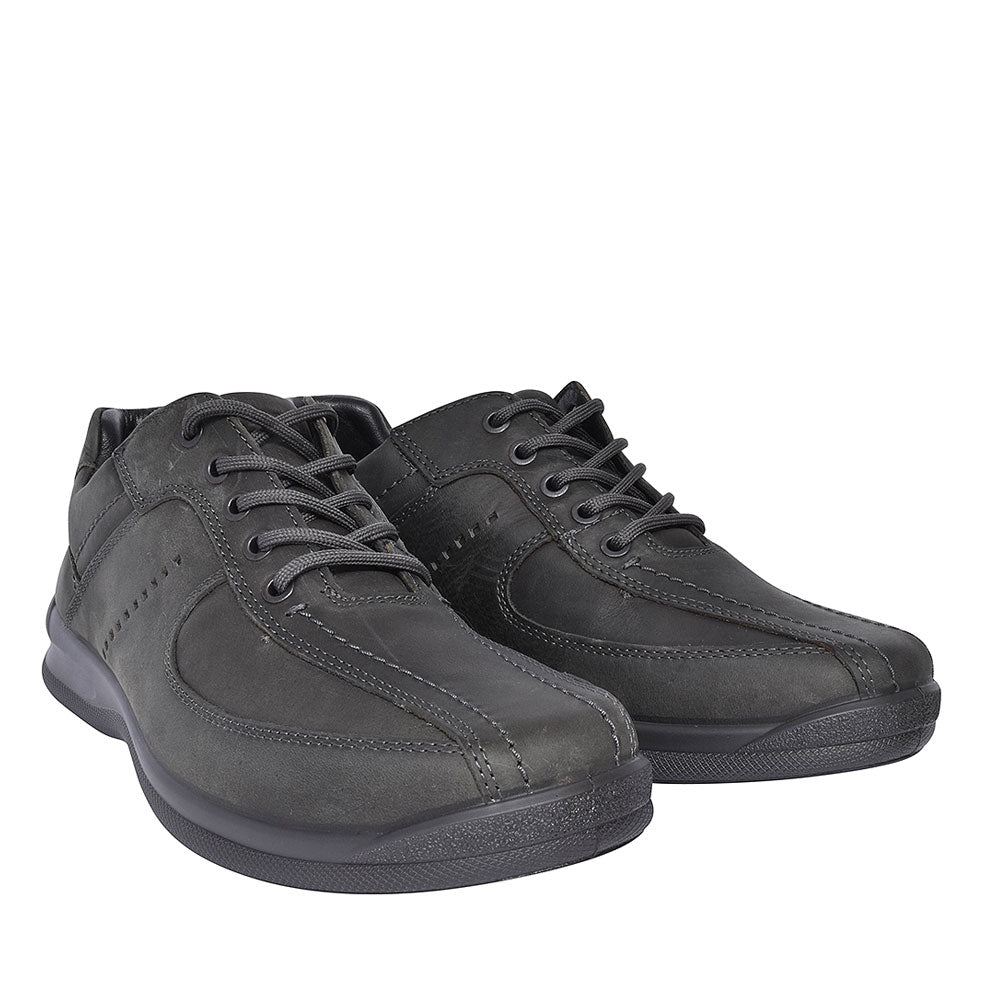 Lance Std Fit Leather Lace Shoe For Men In Grey