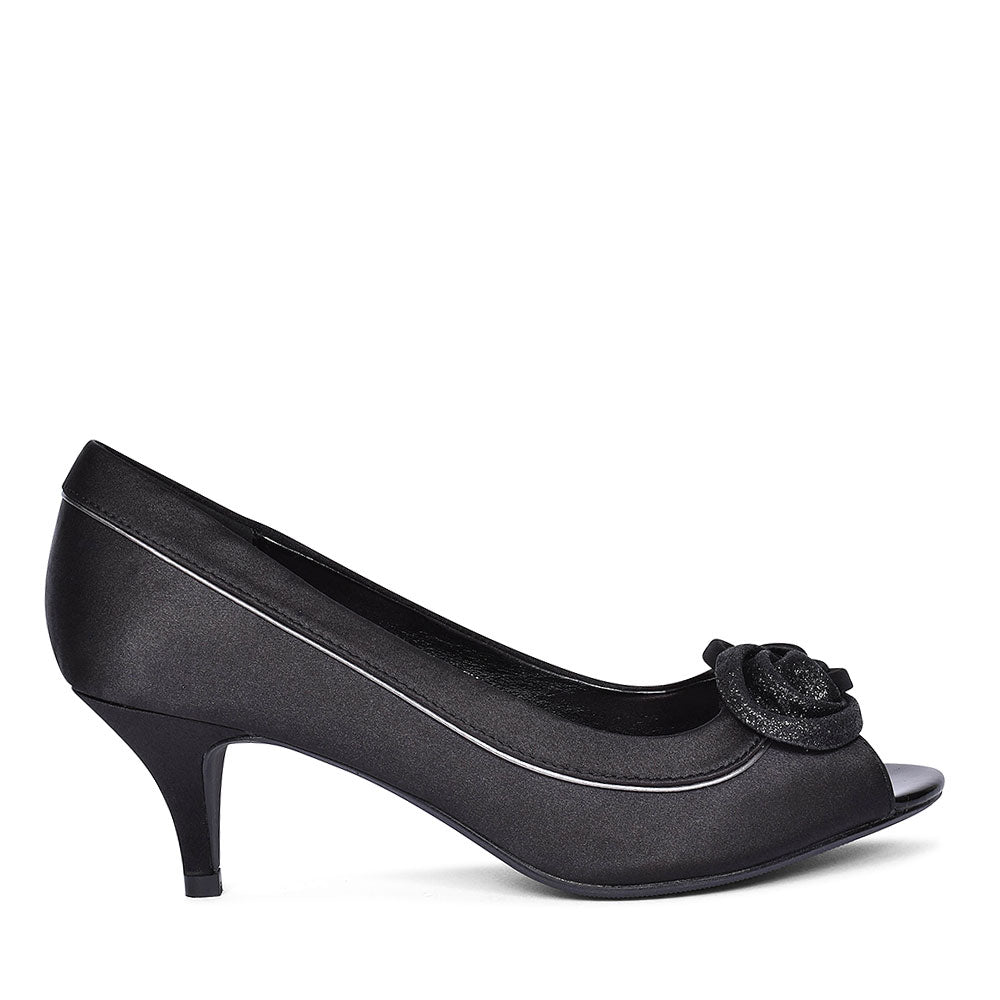 Ladies Ripley Flr222 Low Heel Court Shoe In Black