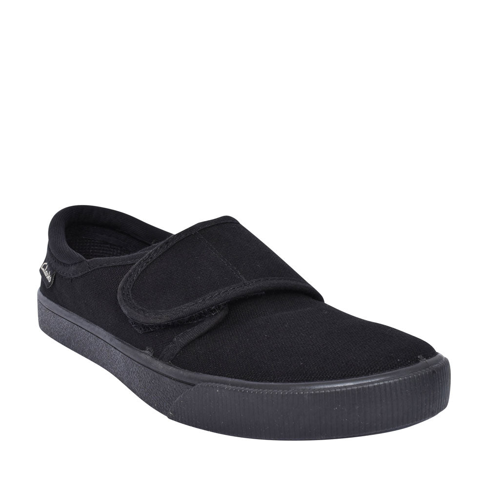 Hopper Run Black Fabric Plimsolls In Kids G Fit