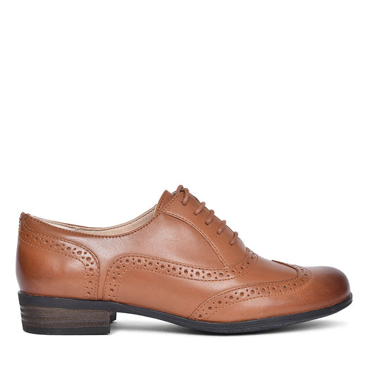 Hamble Oak Dark Tan Leather D Fit Brogue For Ladies In Tan