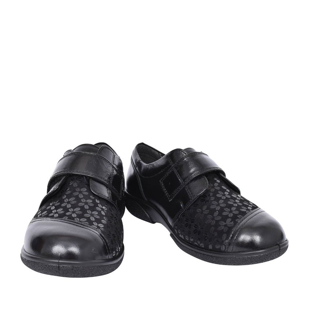Ladies Keswick 2v Velcro Shoe In Blk Patent