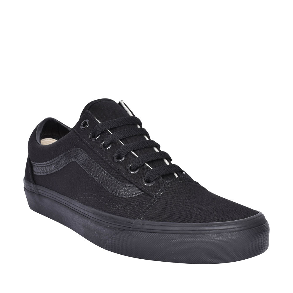 Unisex Old Skool Casual Trainer In Black