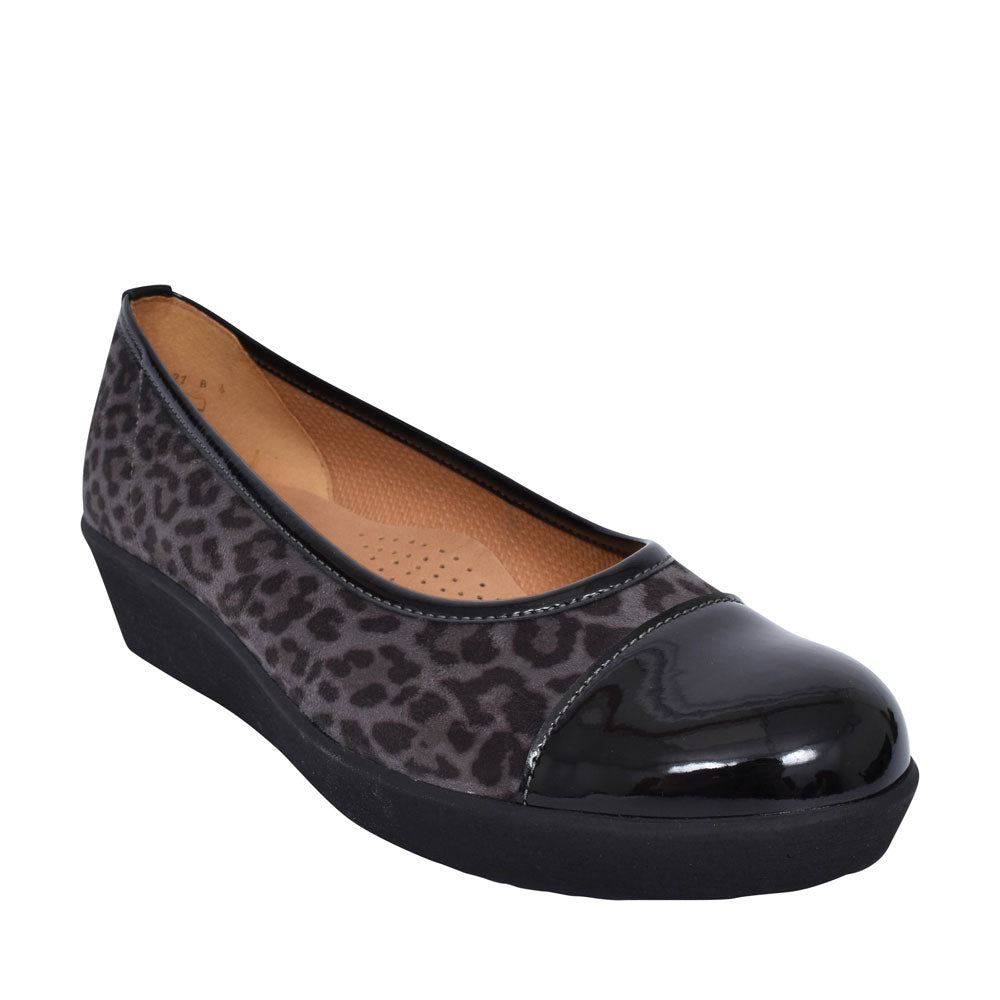 Orient 36.471 Casual Slip On Wedge Shoe For Ladies In Animal