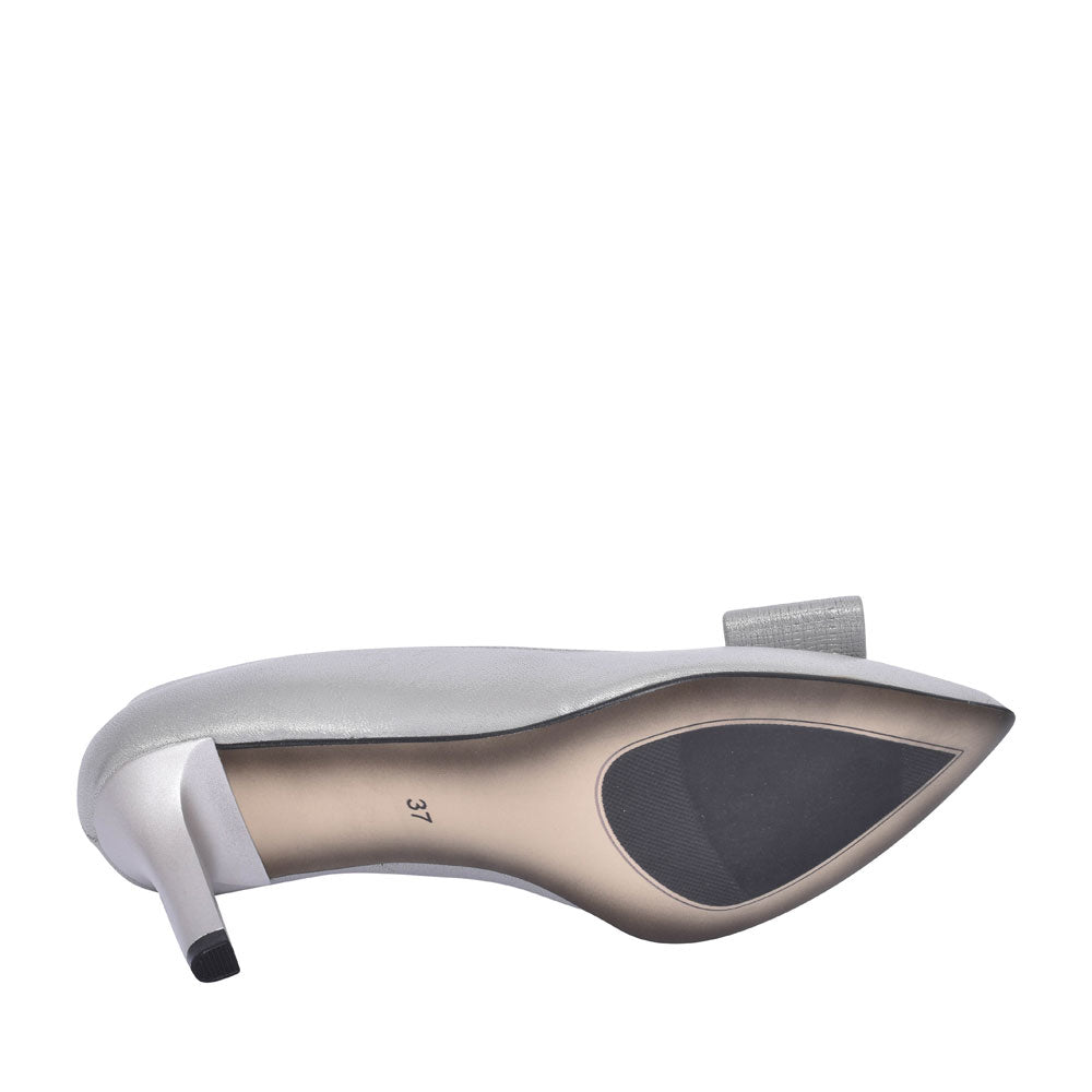 High Heel Court Shoe For Ladies In Silver
