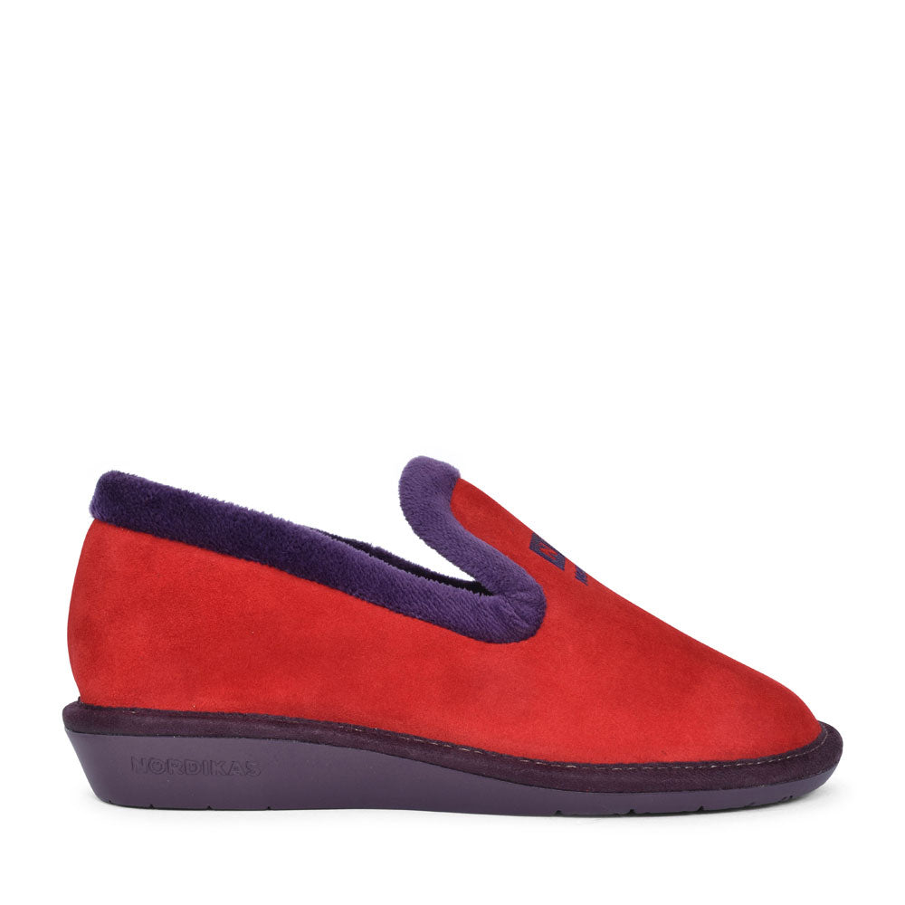 305 Casual Slipper For Ladies In Red