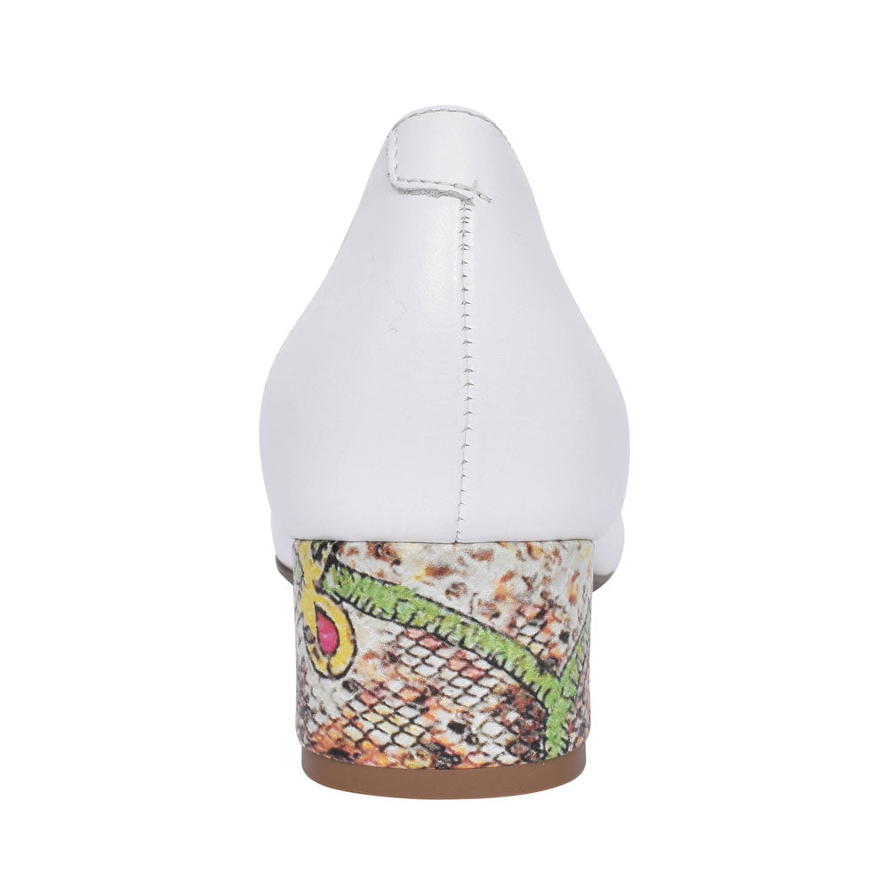Ladies 5632 G-fit Low Heel Court Shoe  In White