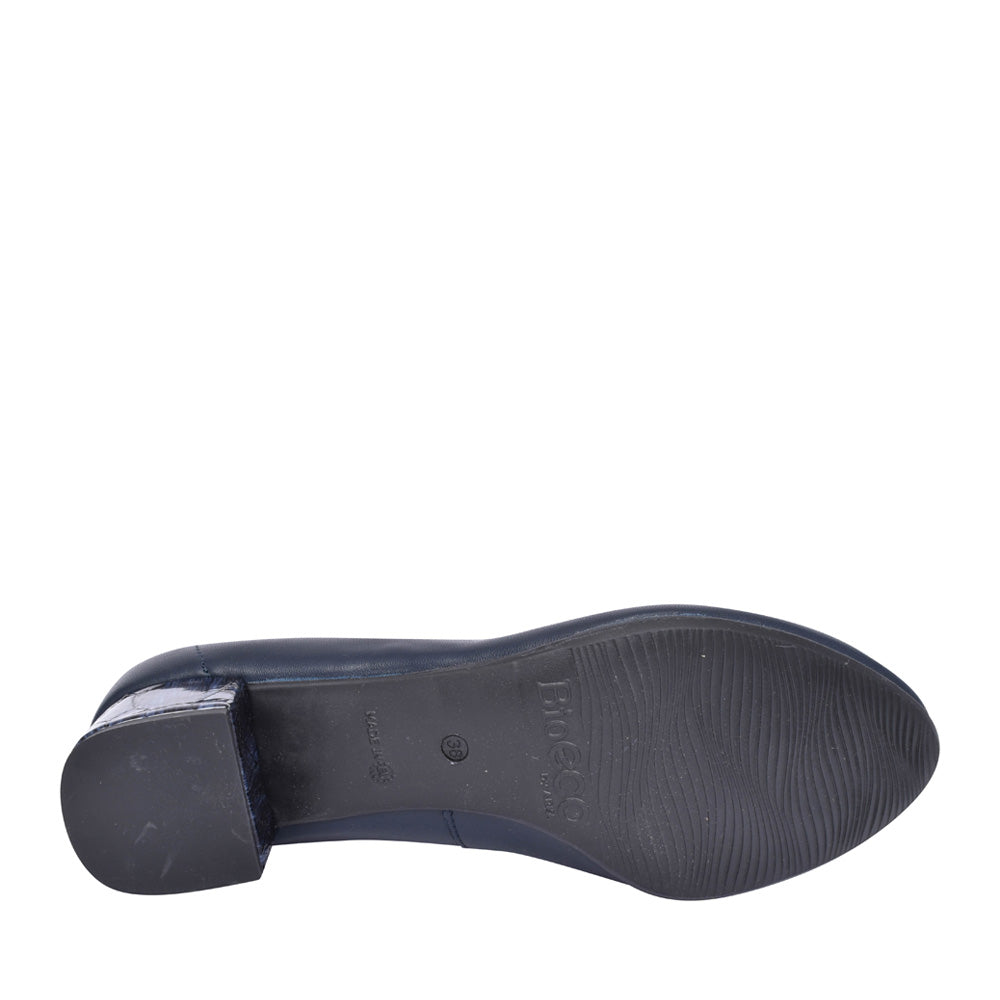 Ladies 5632 G-fit Low Heel Court Shoe For Ladies In Navy Croc