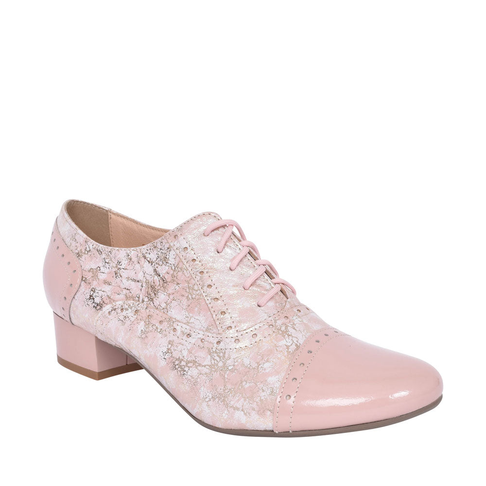 Ladies 1370 G-fit Quarter Brogue Shoe In Pink