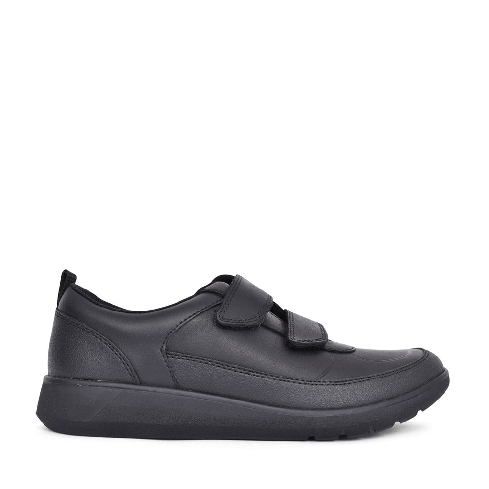 Boys Scape Flare Black Leather Velcro Shoe In Kids G Fit
