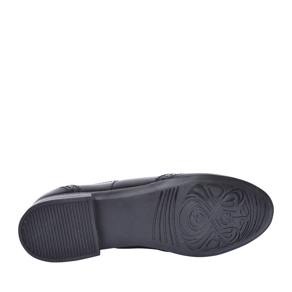 Girls Matilda Laced M Fit Brogue Shoe In Blk Patent