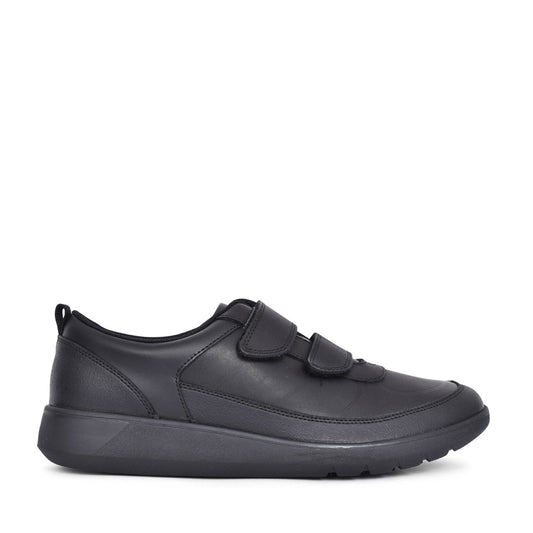 Boys Scape Flare Black Leather Velcro Shoe In Kids E Fit