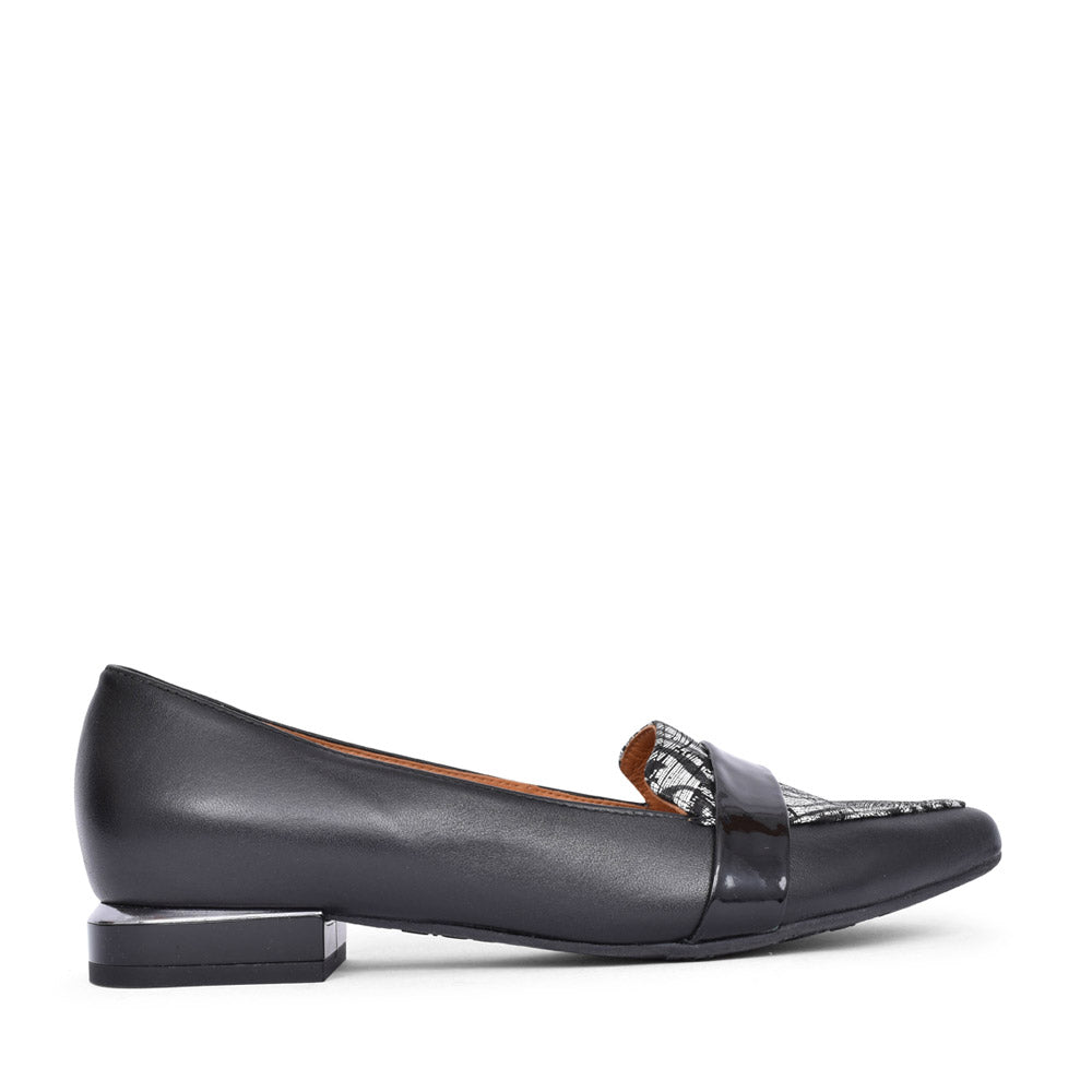Ladies 5971 G-fit Loafer In Black