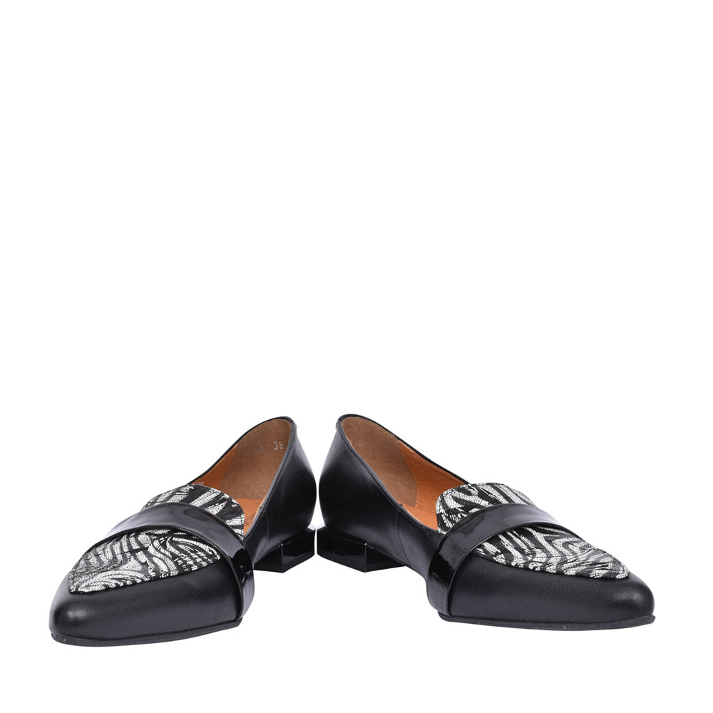Ladies 5971 G-fit Loafer In Black