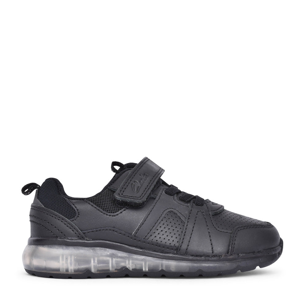 Boys Spark Beam Black Leather Trainer In Kids F Fit