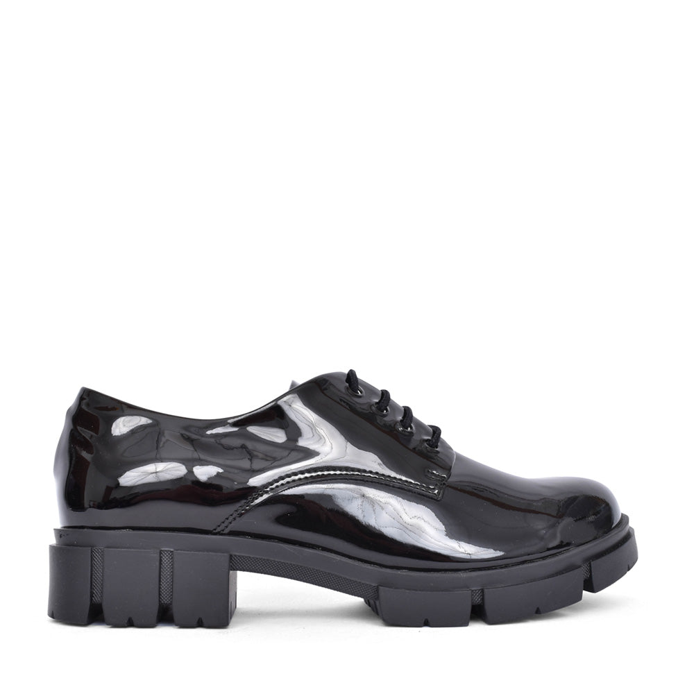 Ladies Teala Lace Patent D-fit Shoe In Blk Patent