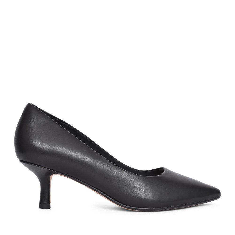 Ladies Violet55 Rae Leatherd-fit Court Shoe In Black