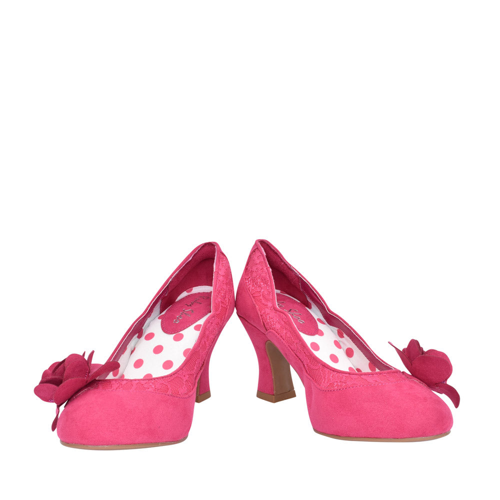 Ladies Chrissie Court Shoe In Pink
