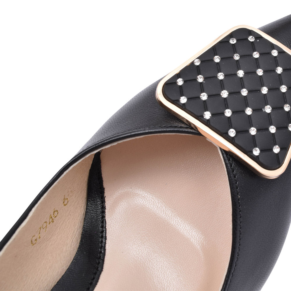 Ladies 7946 Low Heel Court Shoe In Black