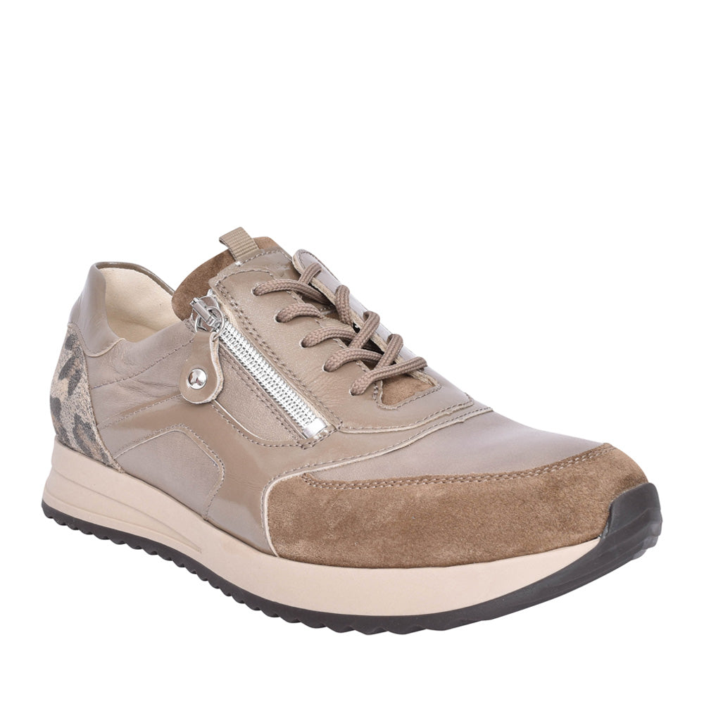 Vicky Laced Trainer In Taupe
