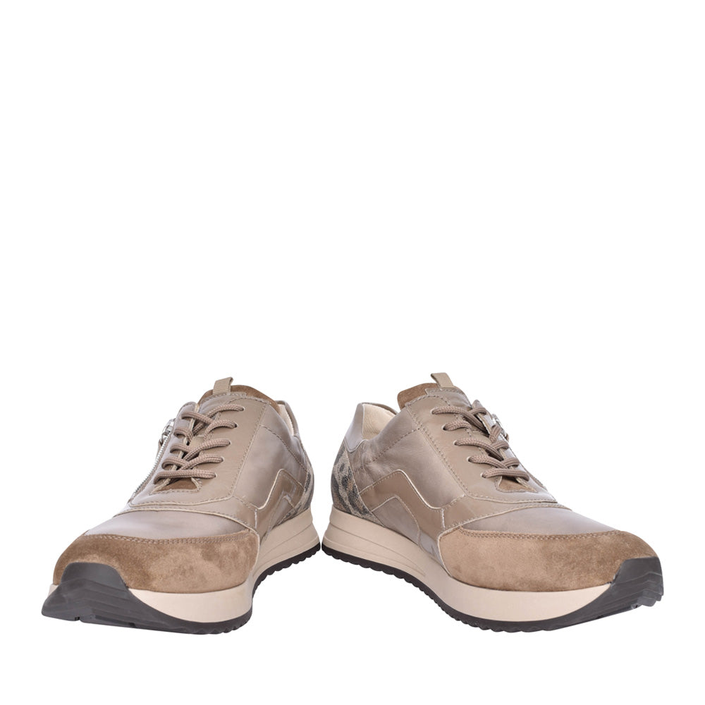 Vicky Laced Trainer In Taupe