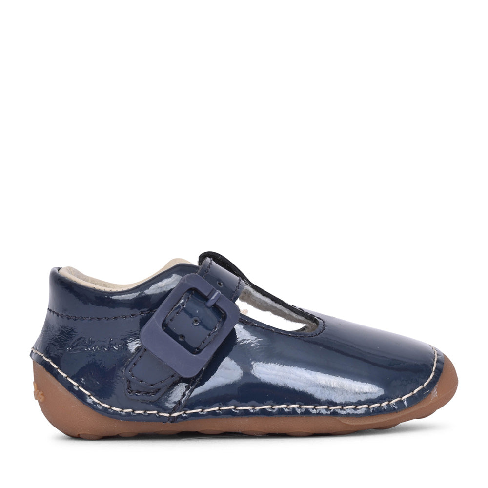 Girls Tiny Beat Navy Patent Shoe In Kids H Fit