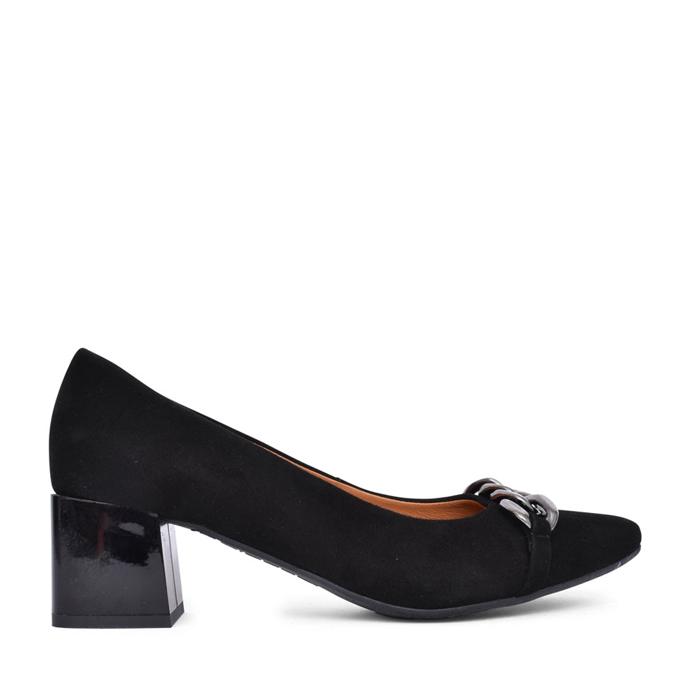 Ladies 6133 G-fit Low Block Heel Court Shoe In Black