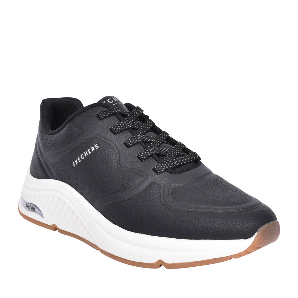 Ladies 155570 Mile Makers Trainer In Black