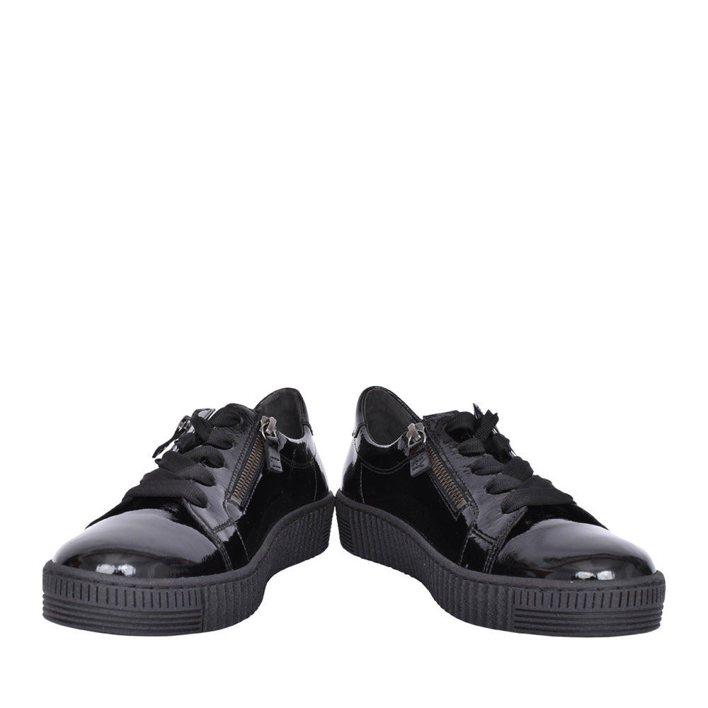 Ladies 93.334 Wisdom Trainer In Black