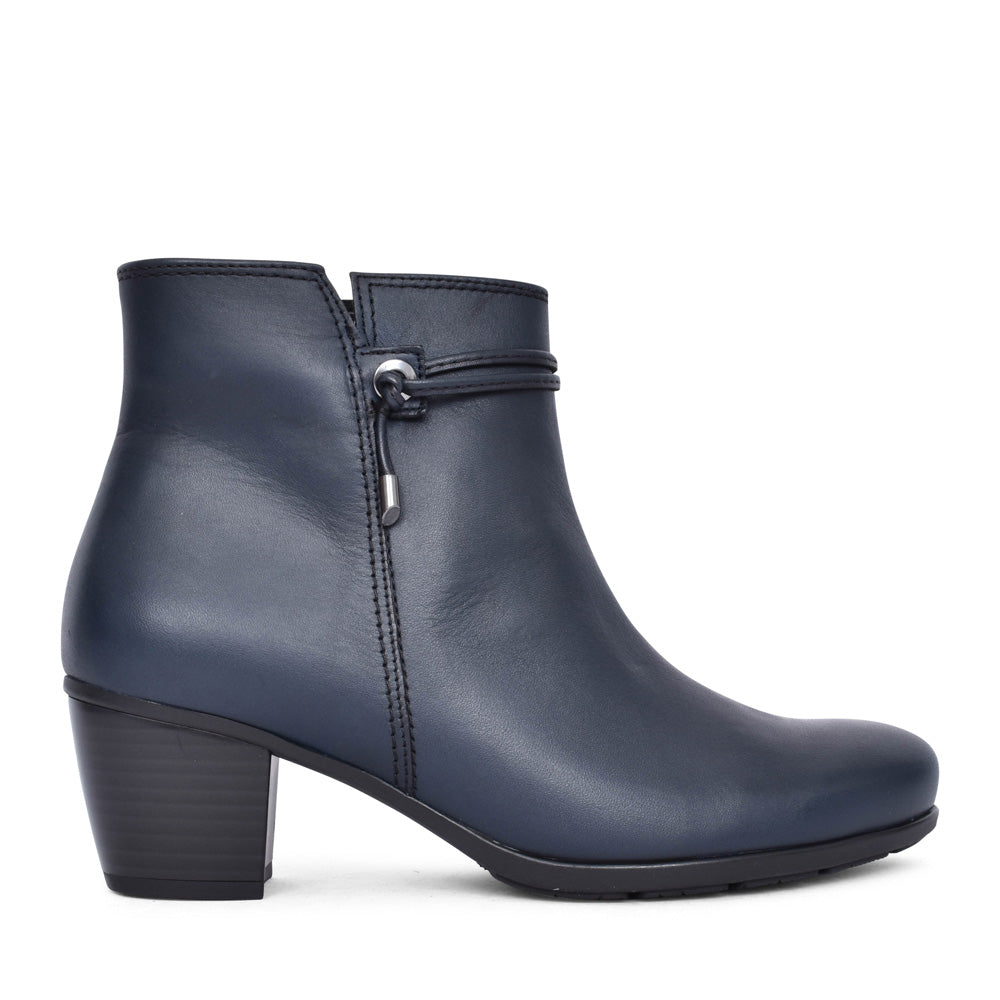 Ladies Ela 95.522 Ankle Boot In Navy