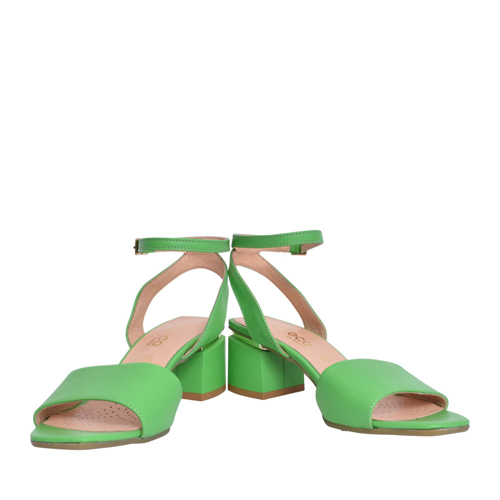 Ladies 3942 Low Heel Sandal In Green