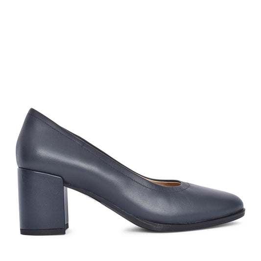 Ladies Freva55 Court Leather D-fit Court Shoe In Navy