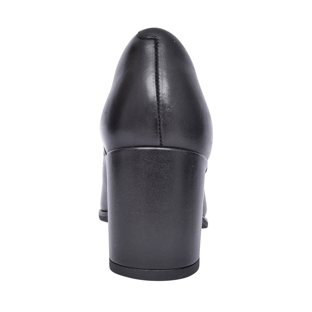 Ladies Freva55 Lily Leather D-fit Court Shoe In Black