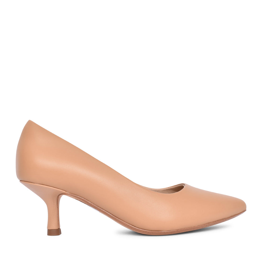 Ladies Violet 55 Rae Leather D-fit Court Shoe In Camel