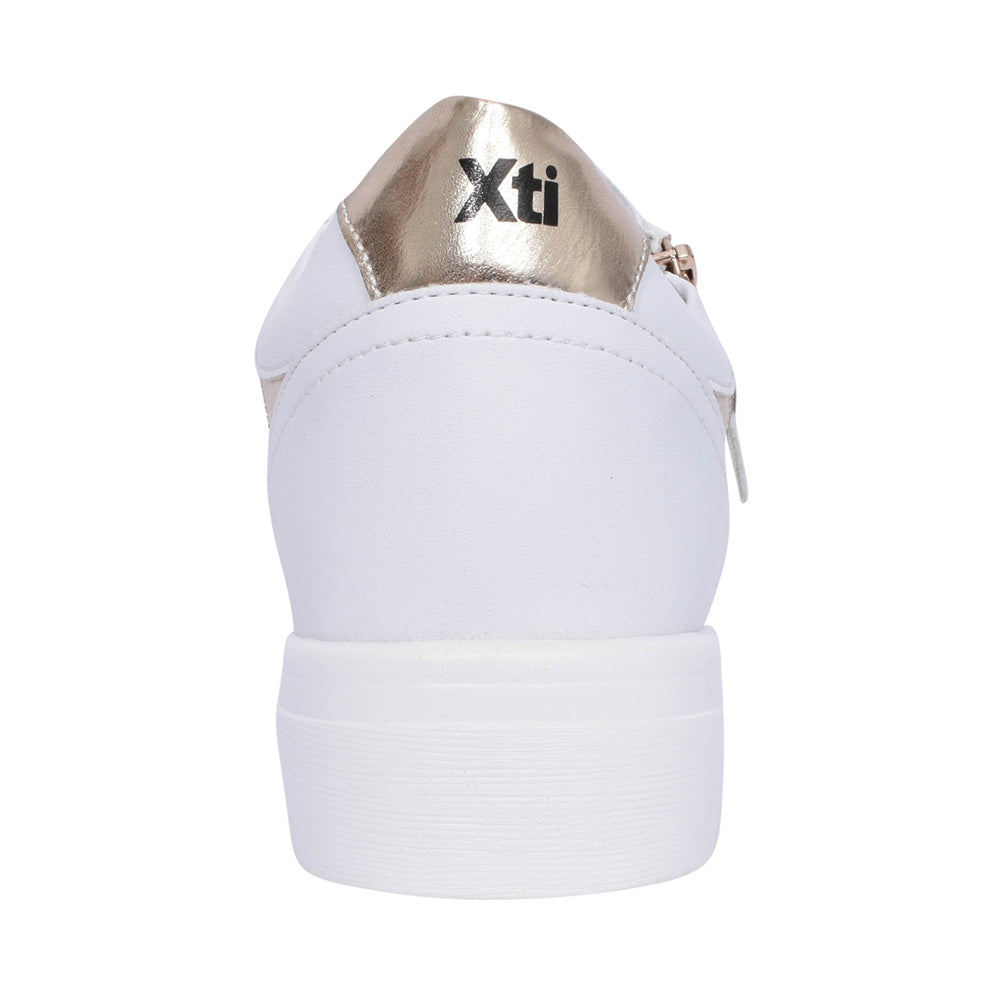 Ladies 44309 Laced Trainer In White